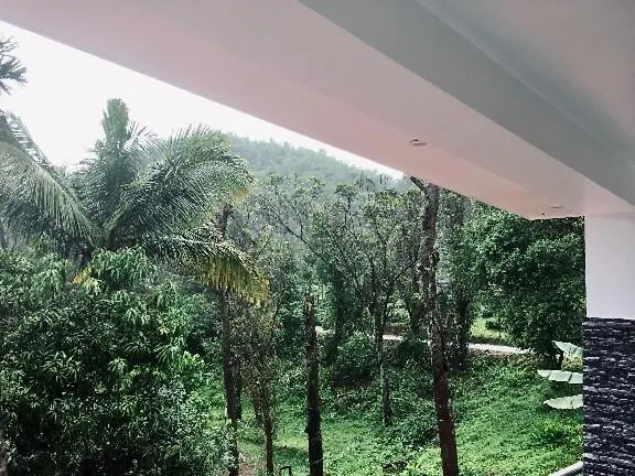 Meppādi The Winds Homestay 0*,